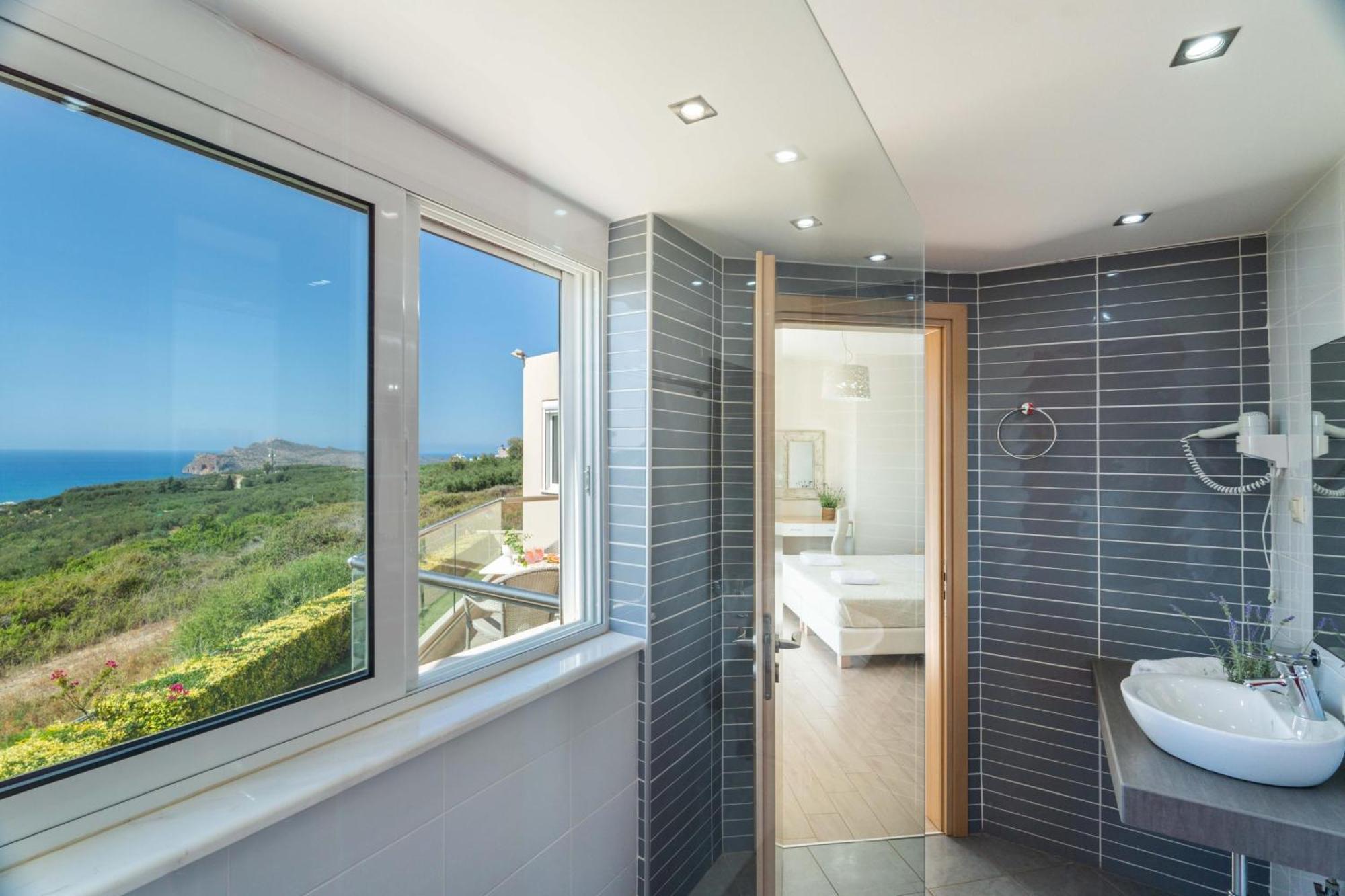 Villa Ariella With Sea View Agia Marina Екстериор снимка