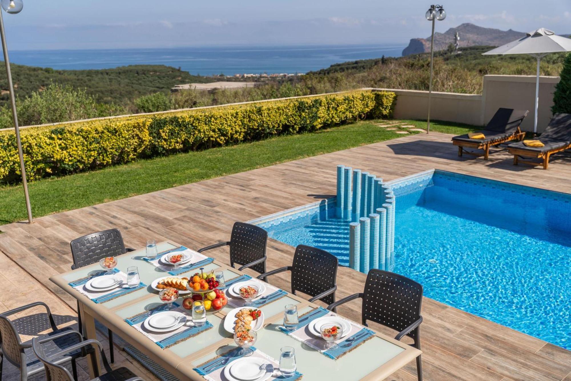 Villa Ariella With Sea View Agia Marina Екстериор снимка