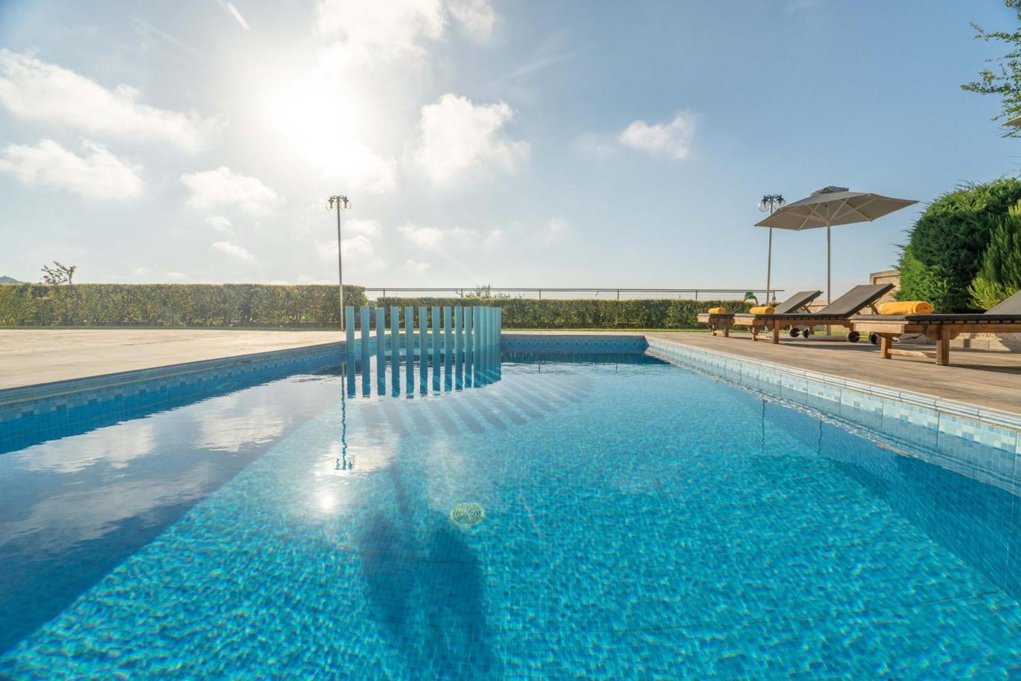 Villa Ariella With Sea View Agia Marina Екстериор снимка